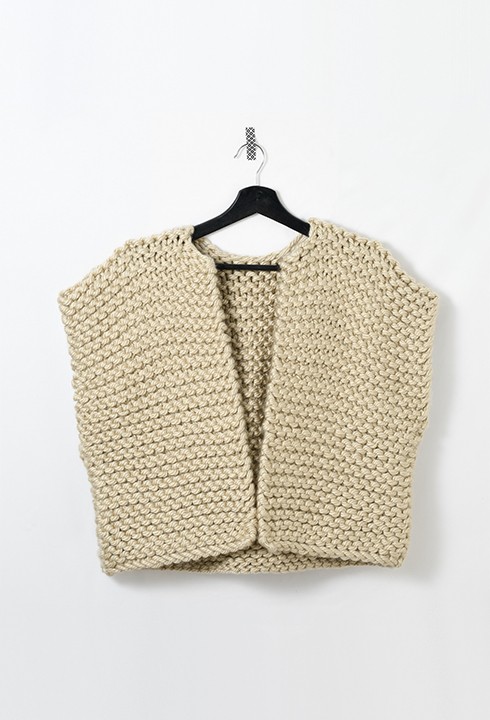 modele de tricot gratuit gilet sans manche femme